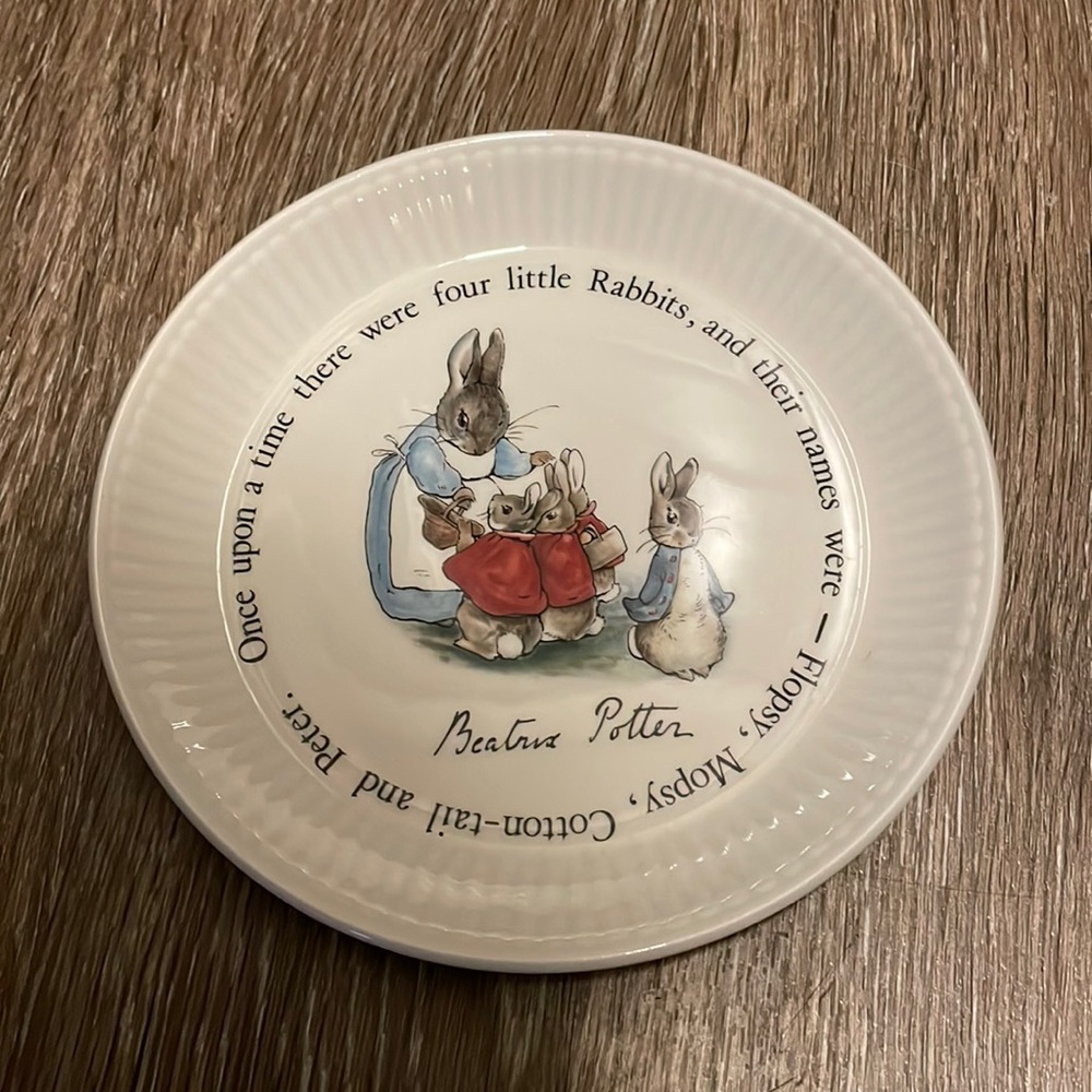 Vintage Beatrix Potter "Peter Rabbit" 6" Child's Plate by Wedgewood